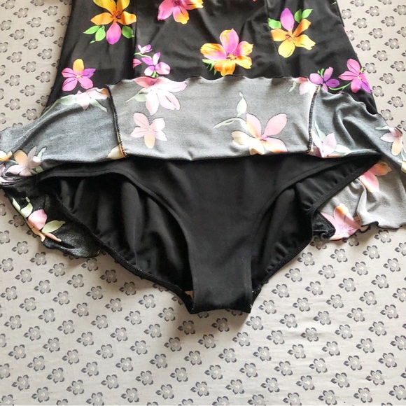 Kathy Ireland Plus Swim dress floral Print - Picture 3 of 7